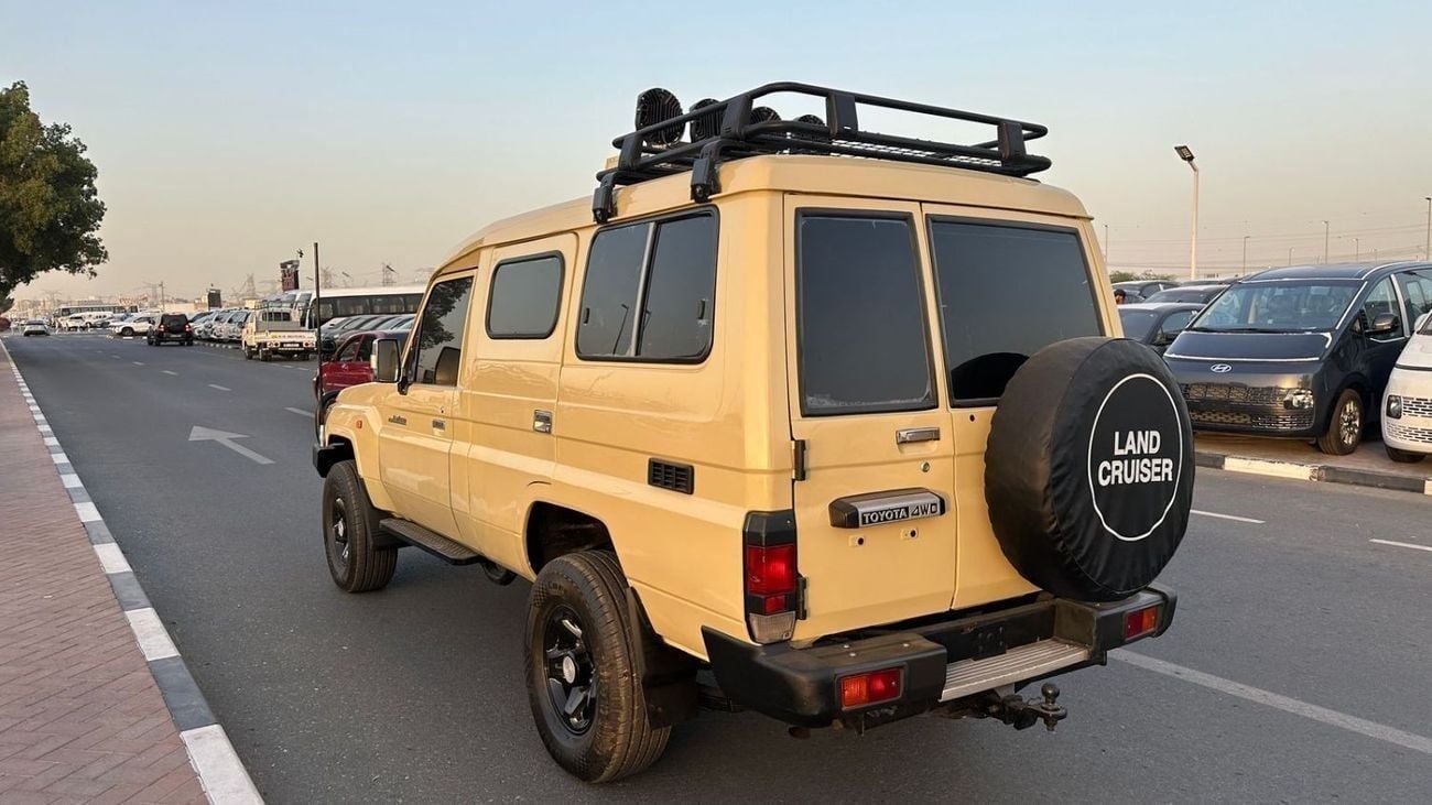 Toyota Land Cruiser 70 LC70 4.5 DIESEL MANUAL V8