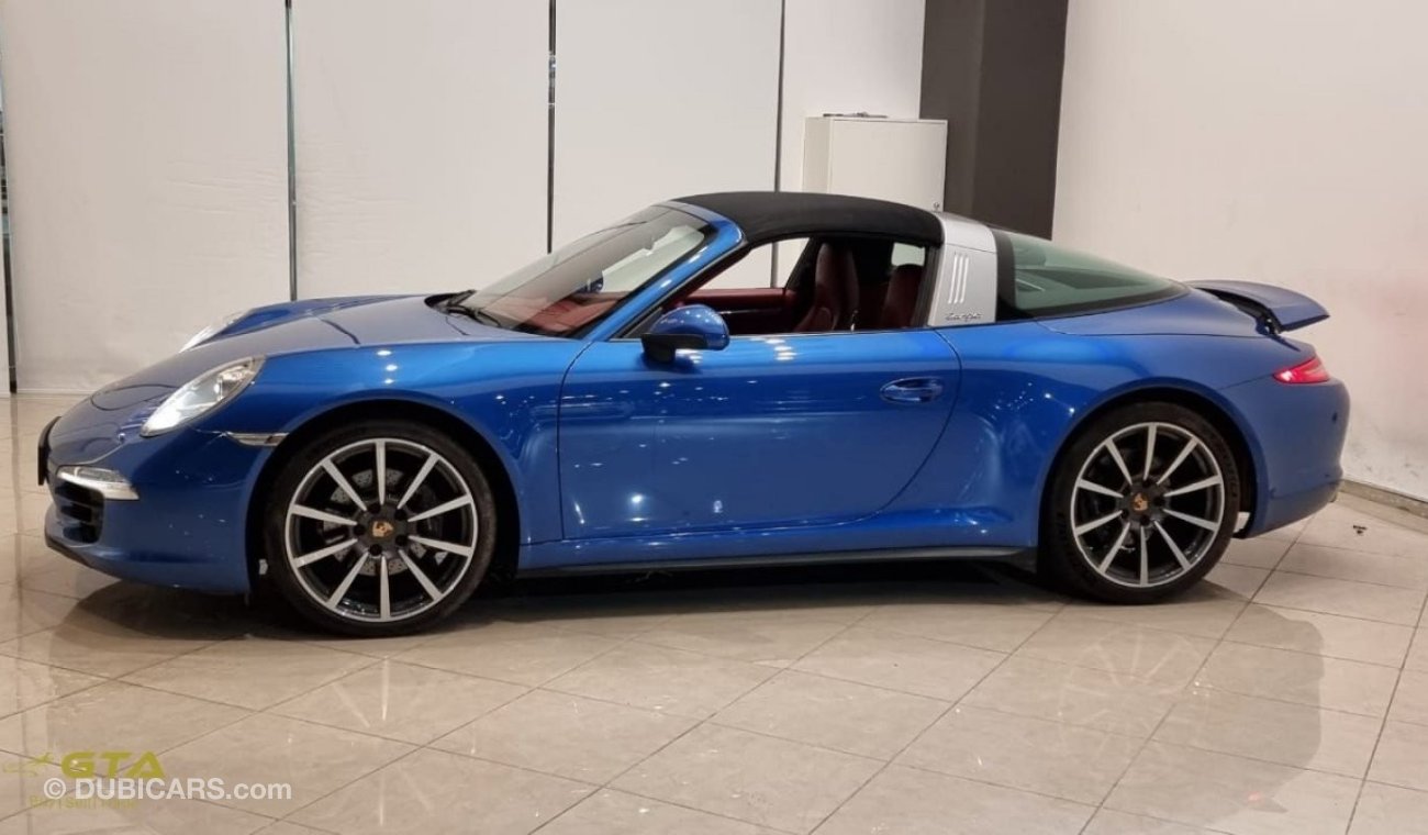 Porsche 911 2015 Porsche 911 TARGA 4, Full Service History, GCC
