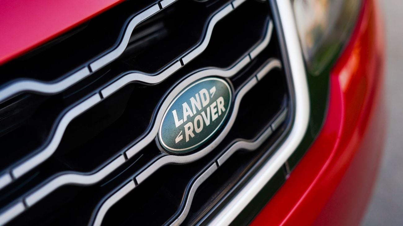 Land Rover Range Rover Sport HSE 3.0L (340 HP) 2019 Range Rover HSE Sport V6 / Law Mileage (49,000 Km) / Clean Title