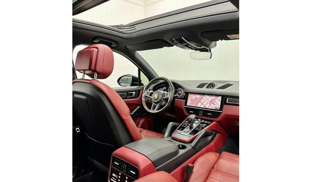 بورش كايان أس 2019 Porsche Cayenne S, Full Porsche Service History, Warranty, Low Kms, GCC Specs