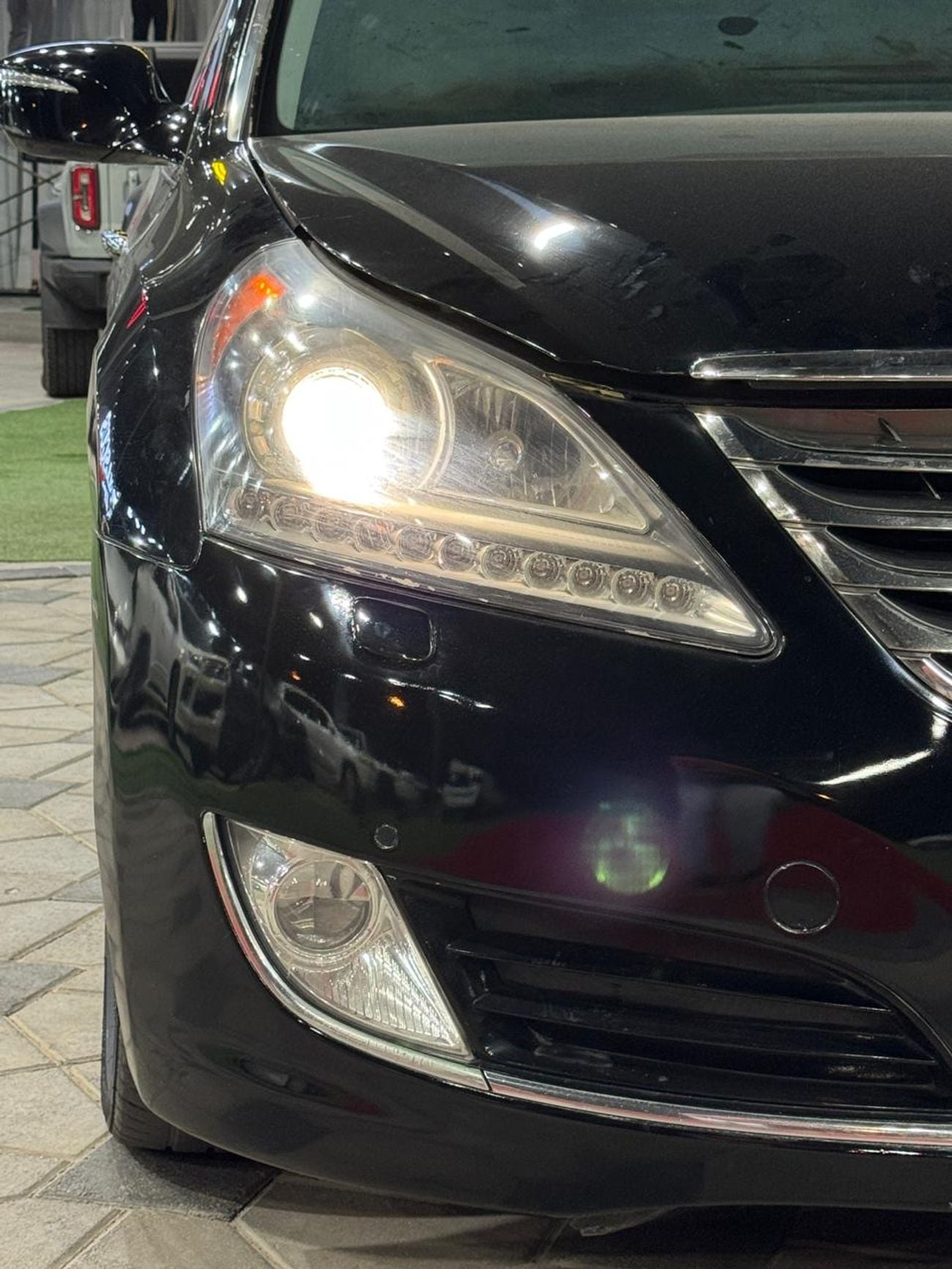 Hyundai Equus