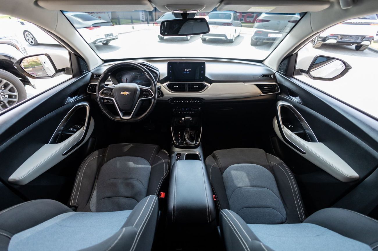 Chevrolet Captiva Premier 1.5L (150 HP) (7 Seater)