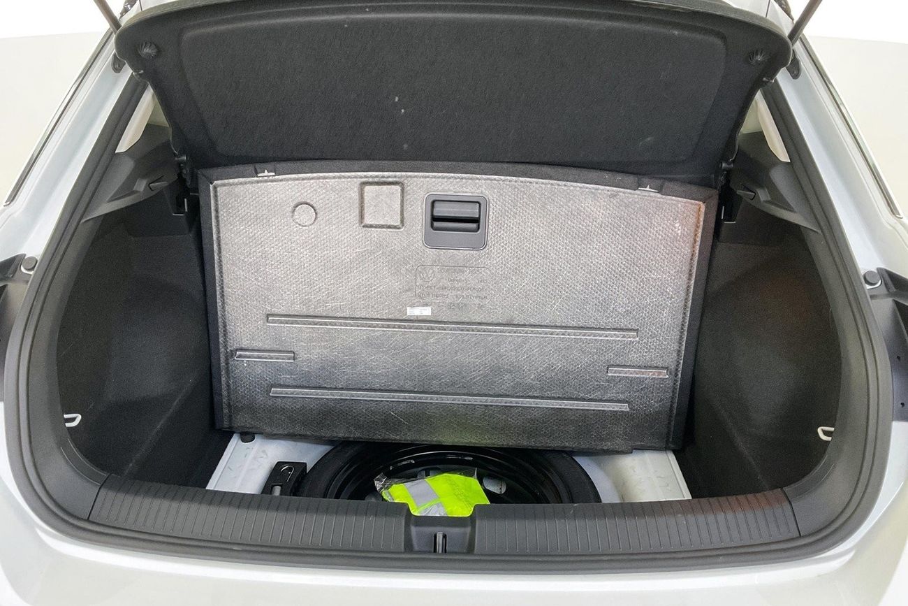 أودي Q3 40 TFSI S-Line | شامل الضمان | 0 ﺪﻔﻋﺓ ﺃﻮﻟﻯ