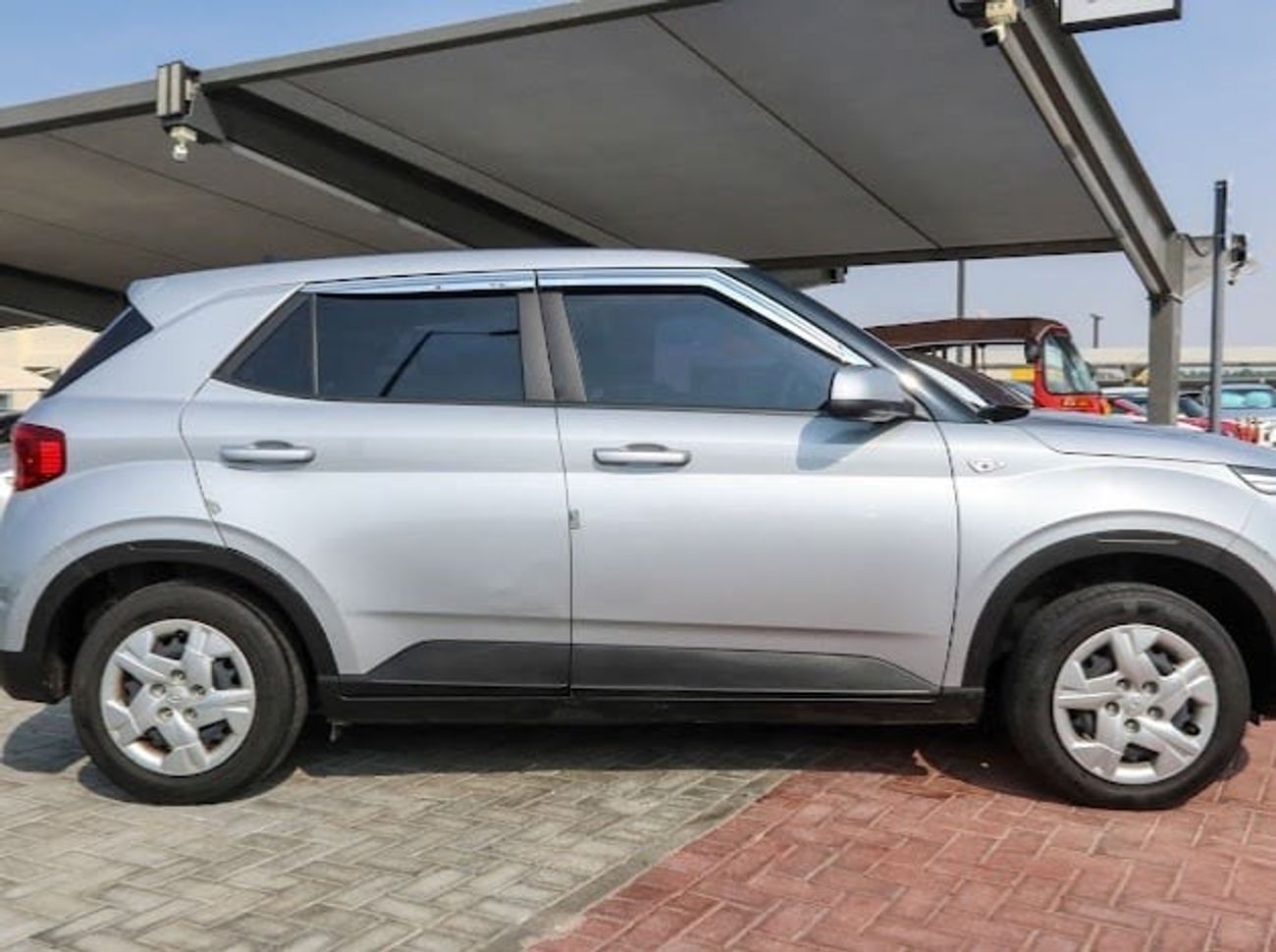 Hyundai Venue خاليه من الحوادث