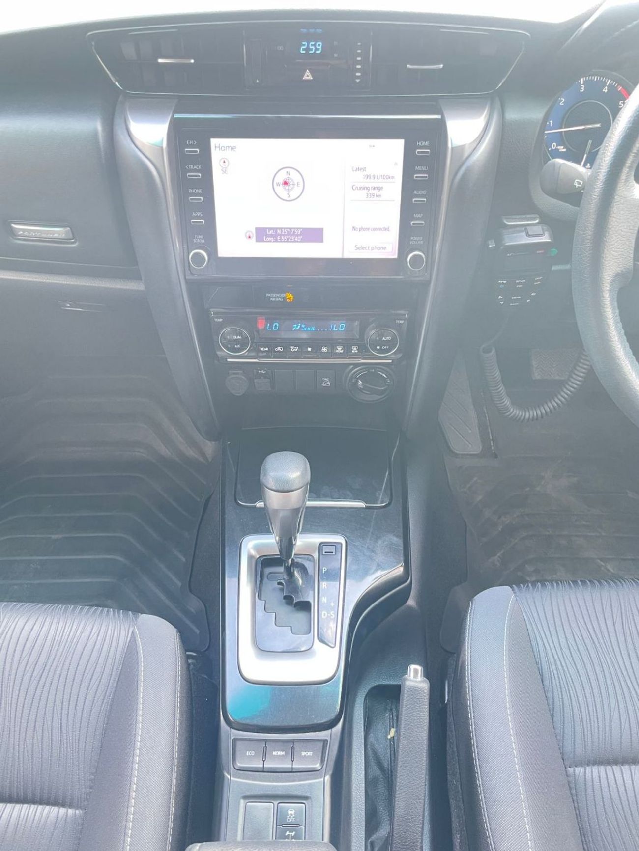 تويوتا فورتونر right hand drive diesel 2.8 liter