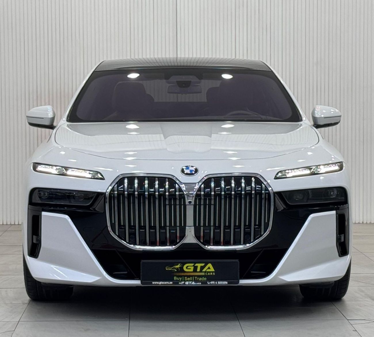 BMW 740Li M-Sport 2023 BMW 740i M-Sport, June 2028 BMW Warranty + Service Pack, Fully Loaded, Very Low Kms, GC