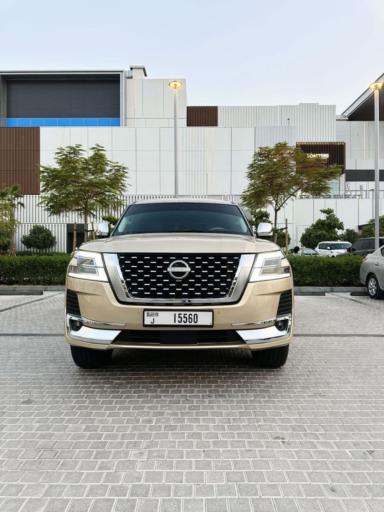 Nissan Patrol LE Platinum City 5.6L 2023 BODYKIT ***CLEAN TITLE  ****