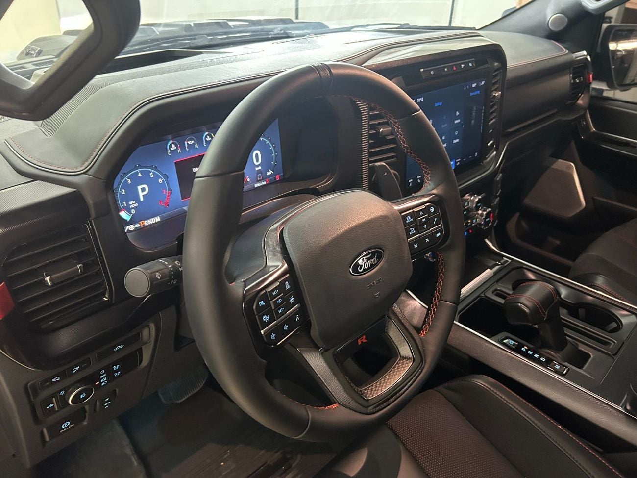 فورد F 150 RP1824 F150 RAPTOR R CREW 5.2L V8 AT LTHR + COOLER BOX