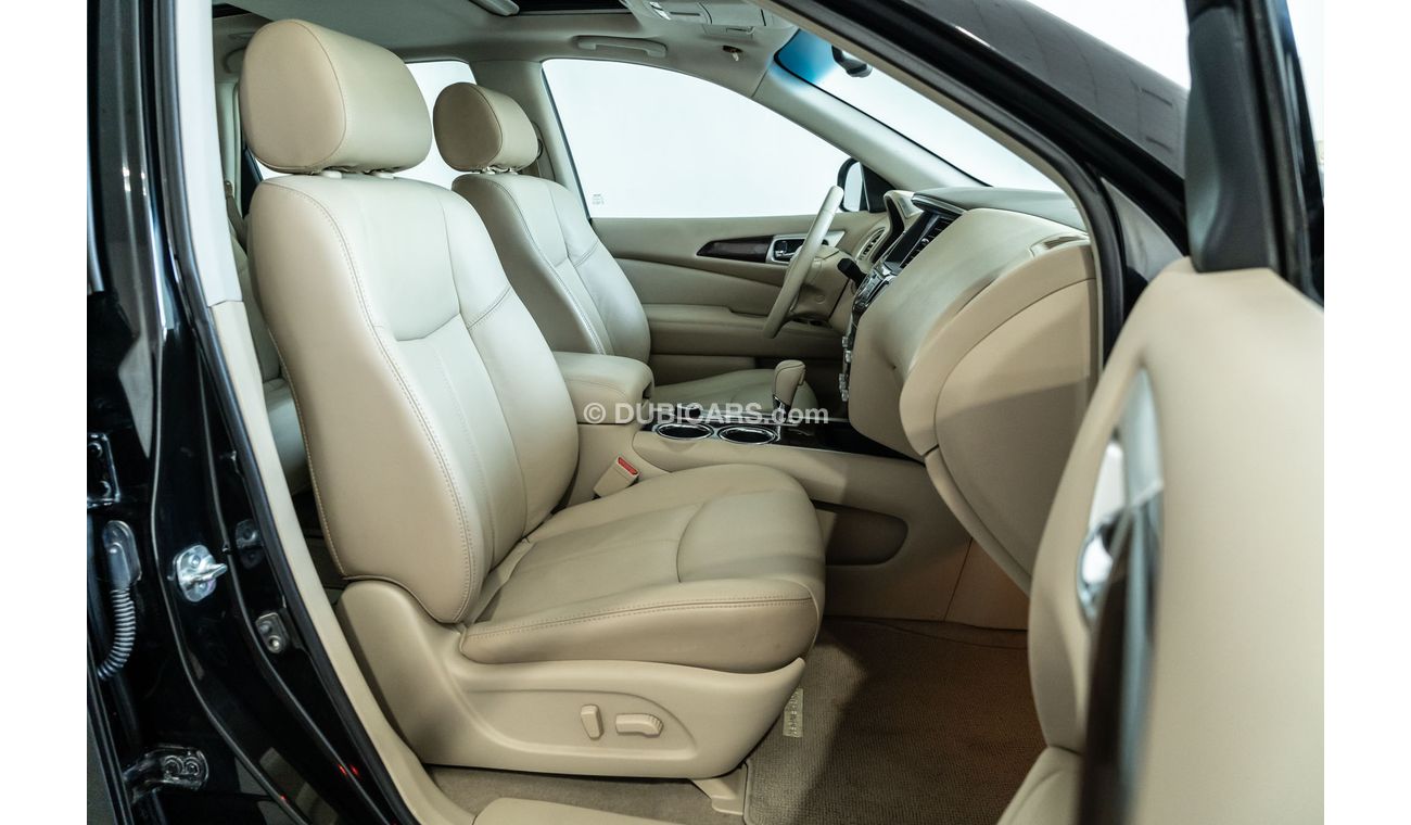نيسان باثفايندر 2013 Nissan Pathfinder SV / 7-Seater!