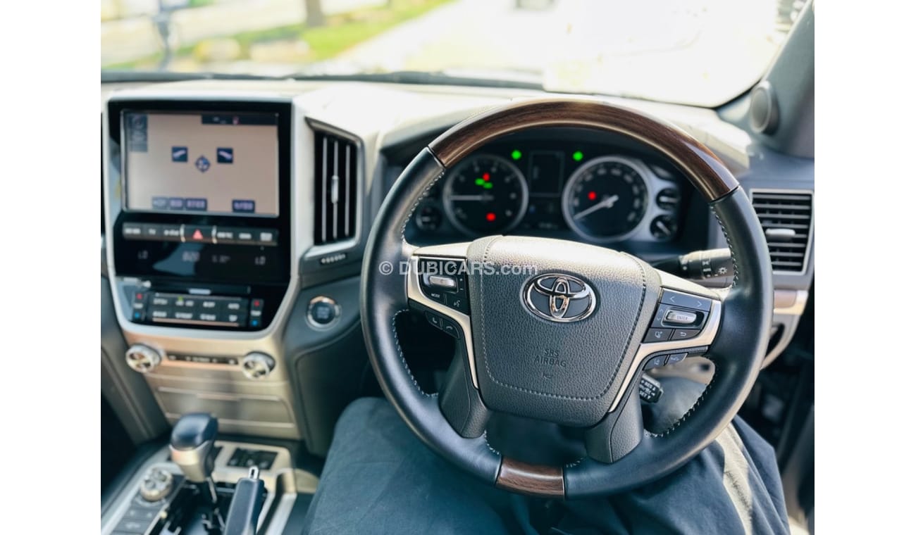 تويوتا لاند كروزر