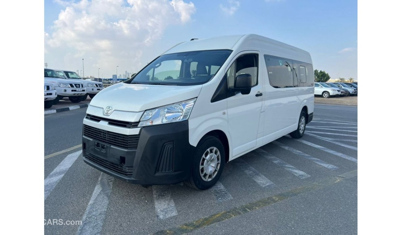 Toyota Hiace 2019 TOYOTA HIACE PETROL V6- GCC