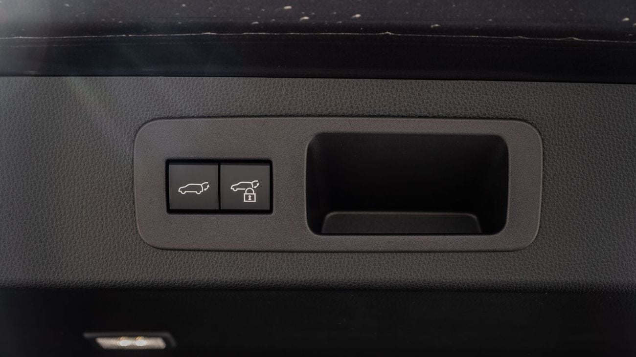 Toyota Land Cruiser TOYOTA LANDCRUISER 3.5 GXR -2025YM