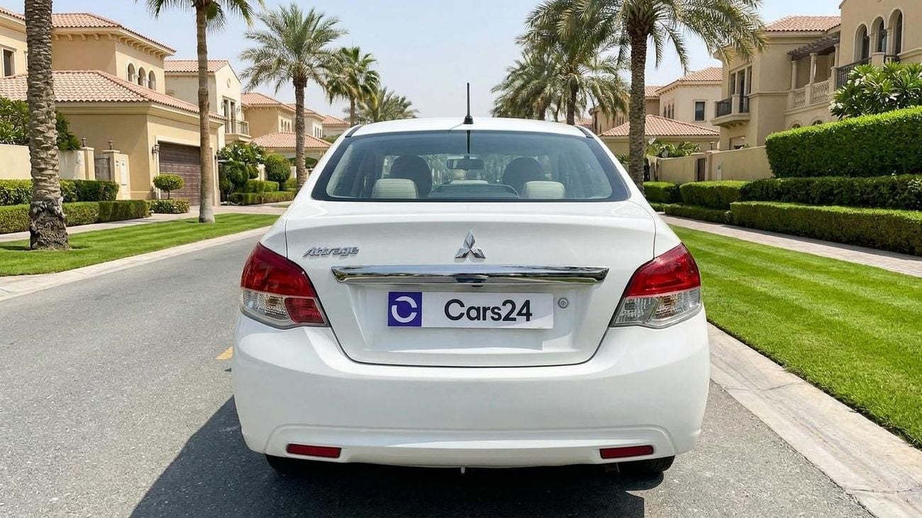 ميتسوبيشي اتراج GLX MID كارس24 هي سوق ضخم للسيارات المستعملة موثوق ومضمون ٪كارس24 هي سوق ضخم للسيارات المستعملة موثوق ومضمون