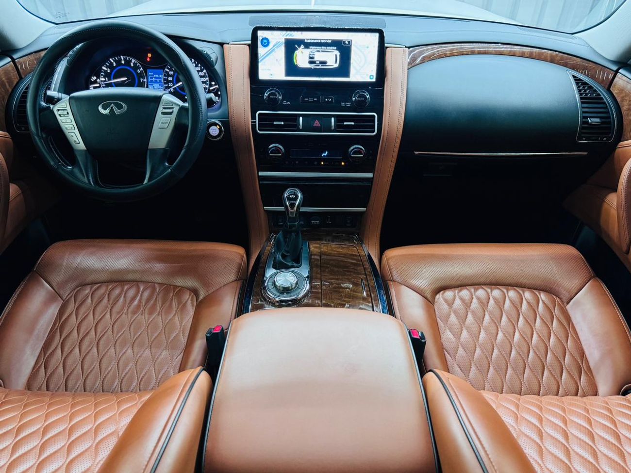 إنفينيتي QX80 Luxe 7st 5.6L