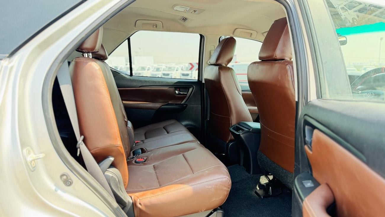 Toyota Fortuner 2016 | 2.8L DIESEL ENGINE | AT | RHD | LEGENDER BODY KIT INSTALLED | PREMIUM BROWN LEATHER SEATS | R