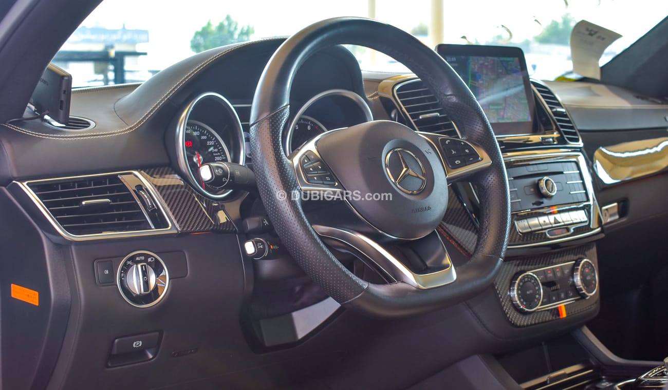 مرسيدس بنز GLE 43 AMG Biturbo 4Matic