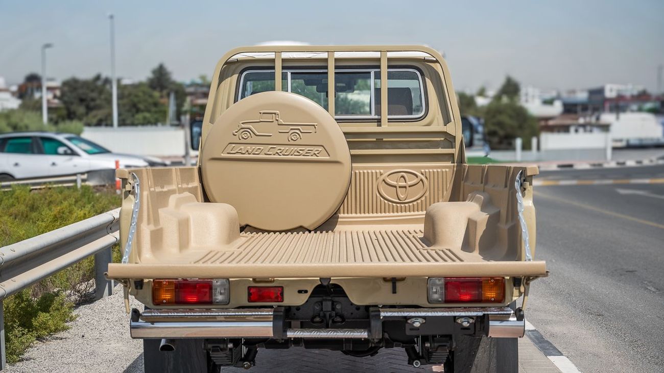 Toyota Land Cruiser Pick Up TOYOTA LANDCRUISER PICKUP SINGLECABIN 4.0 SUPER DXL 4X4 -2026YM