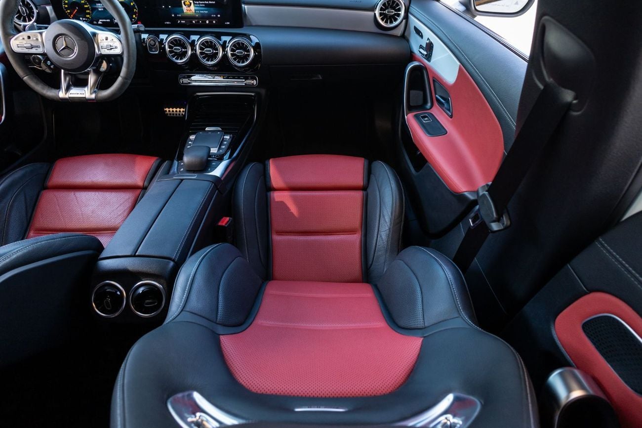 Mercedes-Benz A 45 AMG