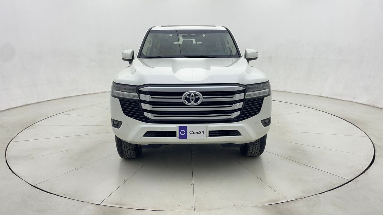 تويوتا لاند كروزر 4L 2023 | 0 DP | 2795/Month | 30 Day Return | Service History