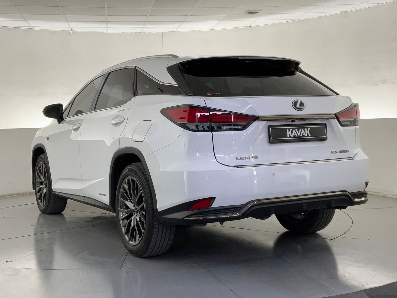 Porsche Macan T | 1 year free warranty | 0 Down Payment