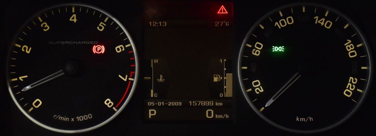 لاند روفر رينج روفر سبورت EXCELLENT DEAL for our Land Rover Range Rover Sport SuperCharged HST ( 2010 Model ) in White Color G