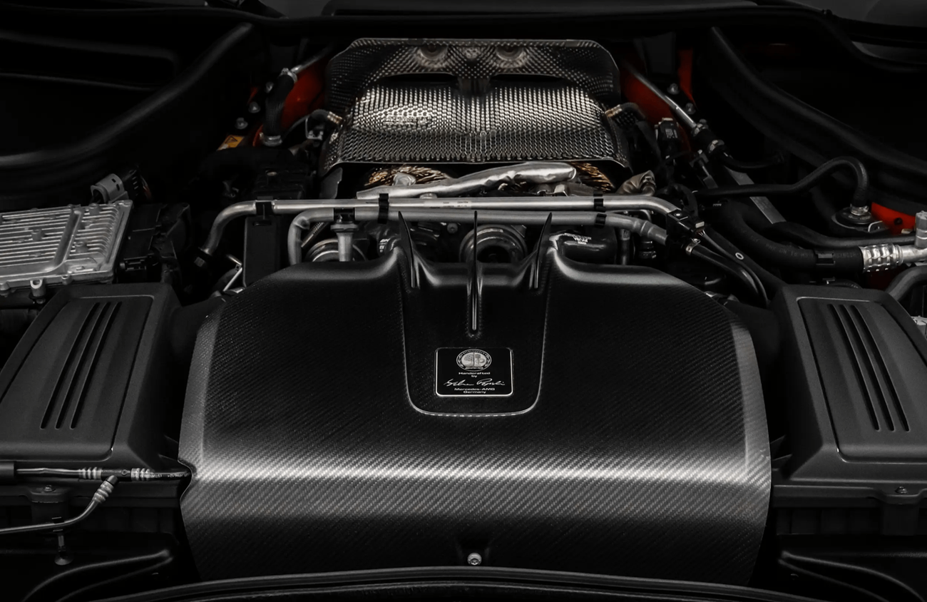 Mercedes-Benz AMG GT All-new 4.0L V8 biturbo engine