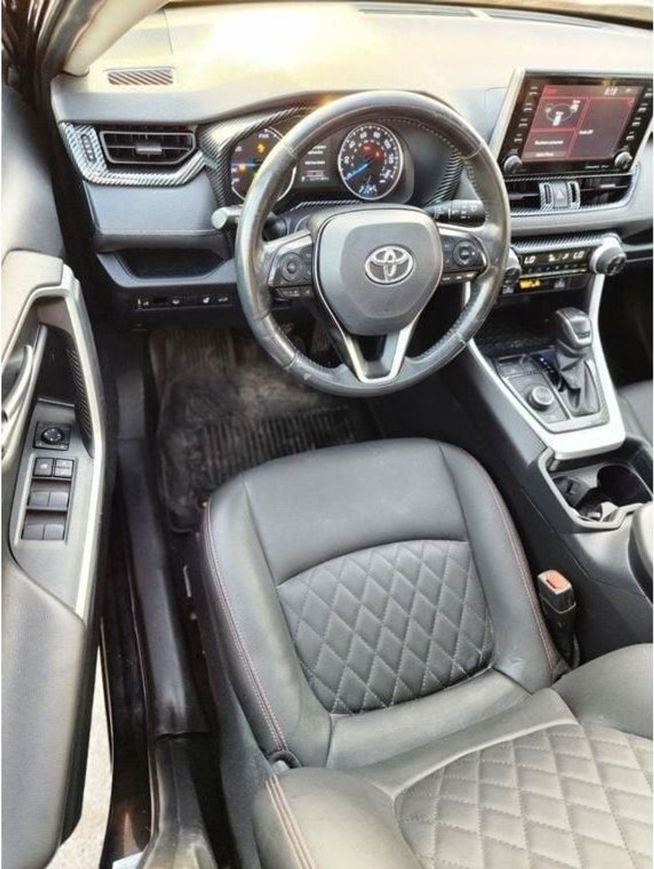 Toyota RAV4 Hybrid TOYOTA RAV4 XLE 2.5L