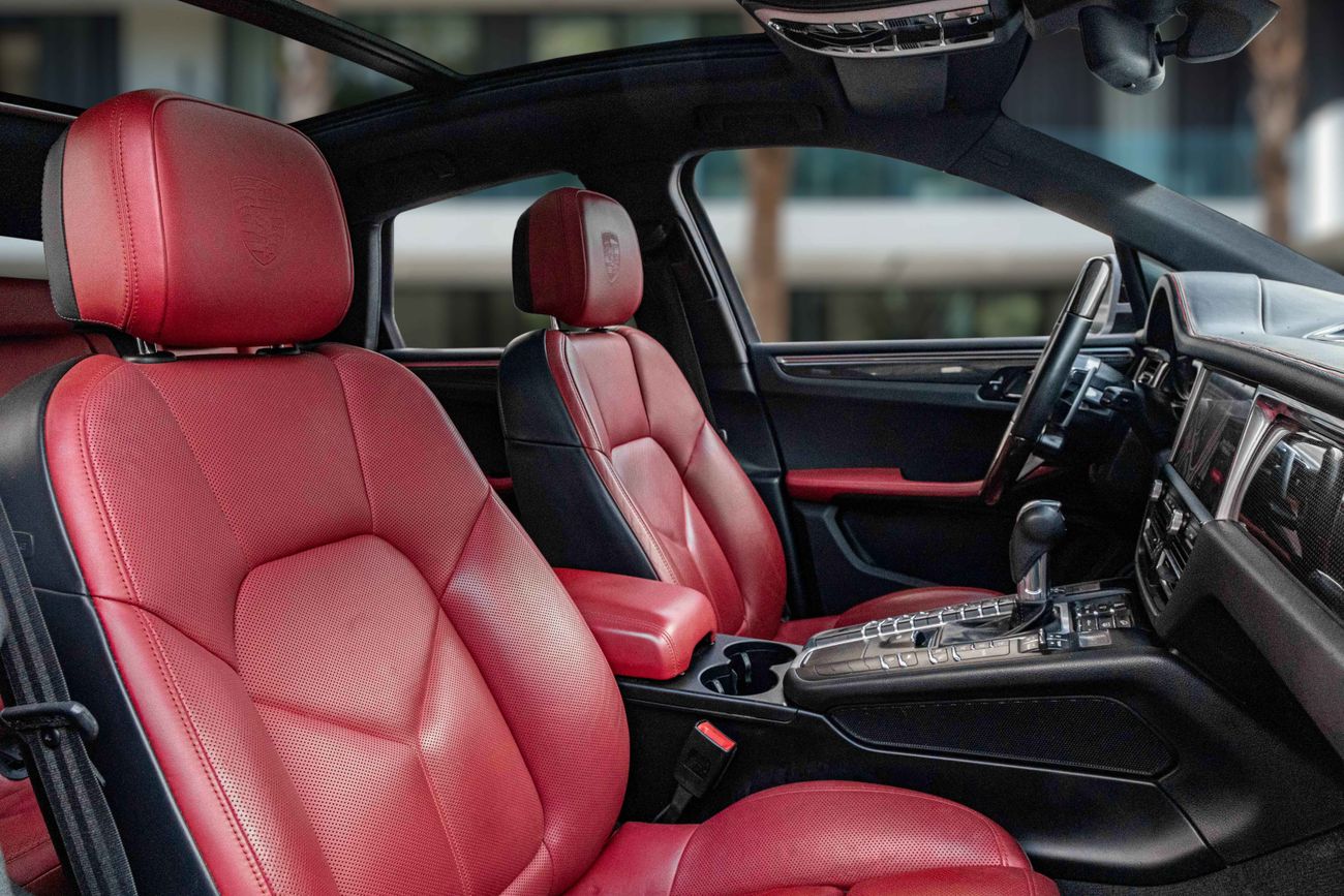 Porsche Macan Macan S | 3,525 P.M | 0% Downpayment | Impeccable Condition!