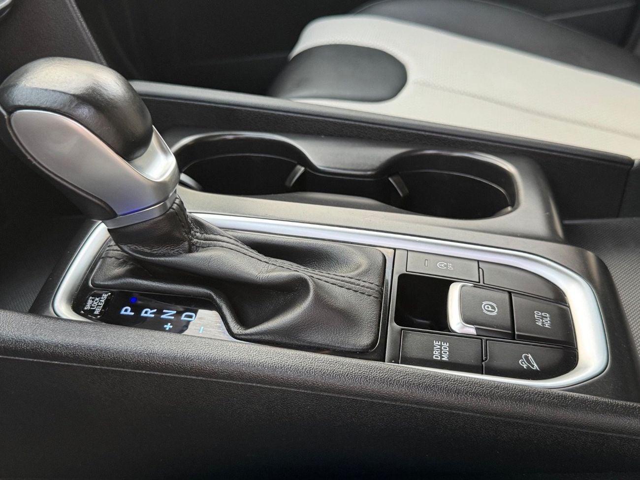 هيونداي سانتا في Smart 2.4L