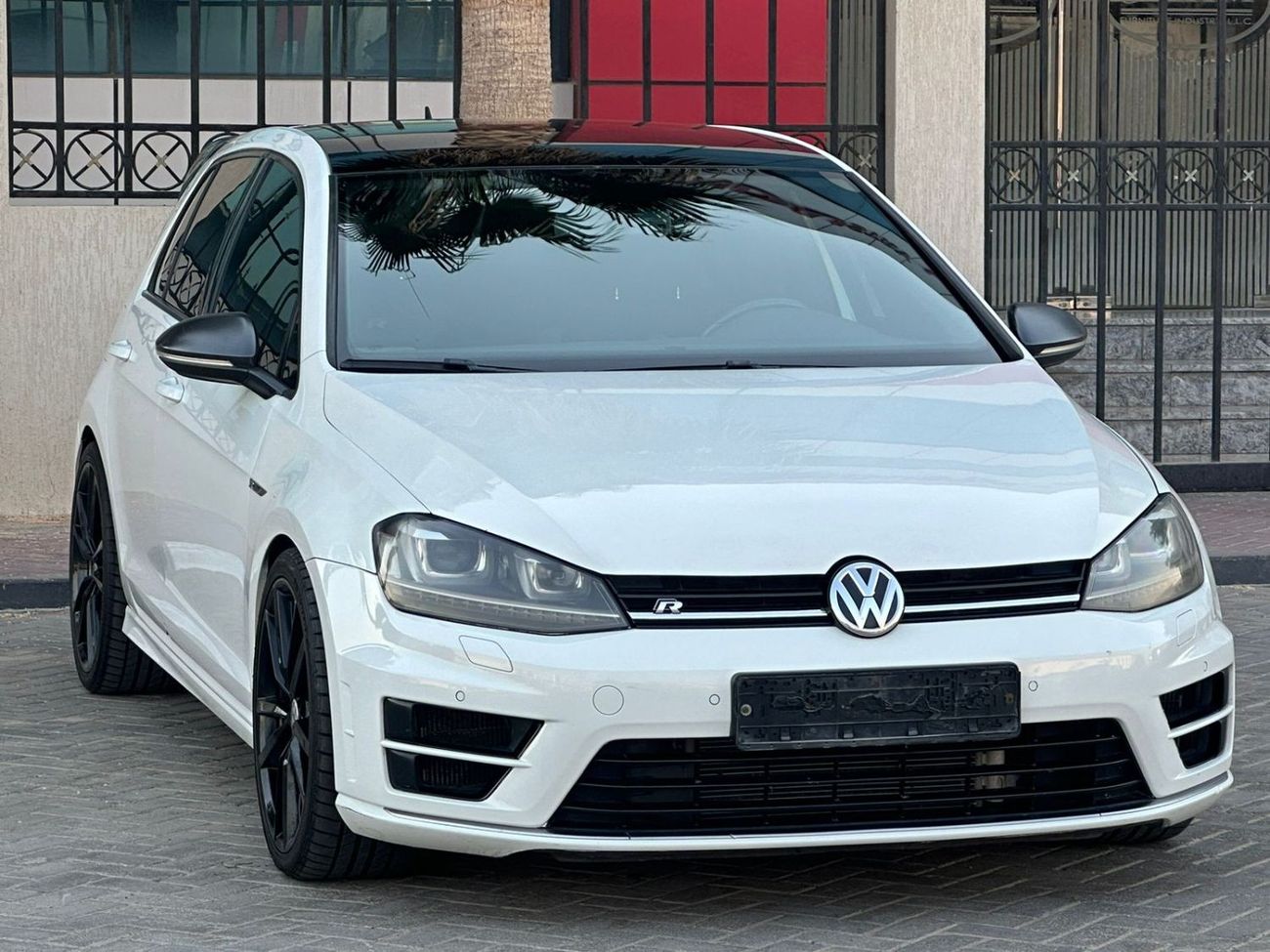 فولكس واجن جولف بلاس