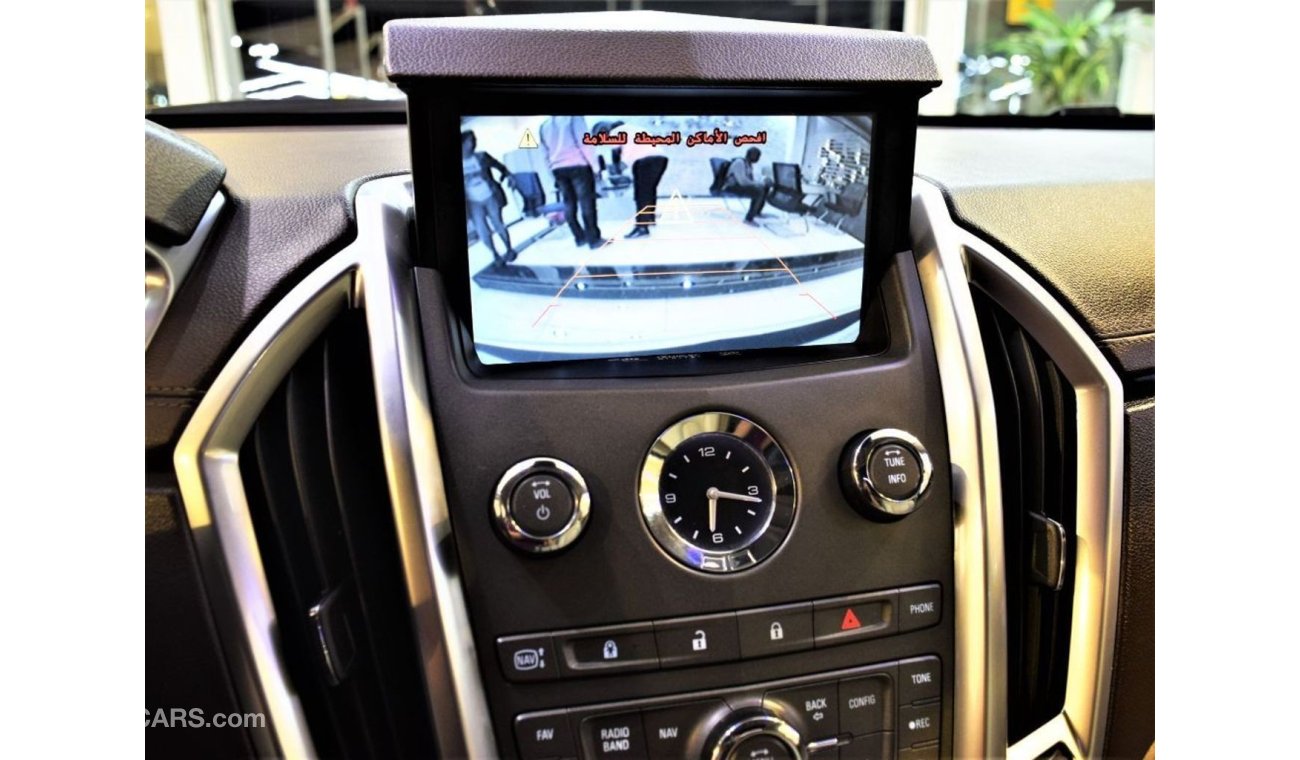 Cadillac SRX AMAZING Cadillac SRX 4 2011 Model!! in White Color! GCC Specs