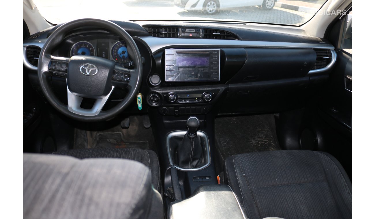 Toyota Hilux GLX 4X4 FULL OPTION MANUAL DUAL CABIN PICKUP