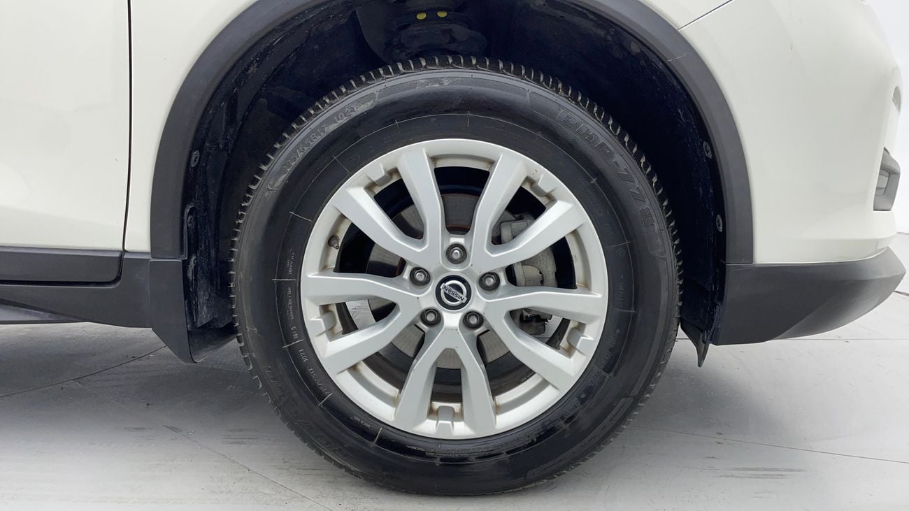 Nissan XTrail S 2.5 | Zero Down Payment | Free Home Test Drive