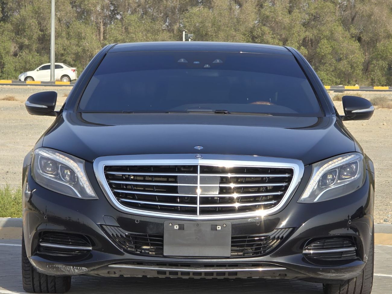 مرسيدس بنز S 550 MERCEDES S-550 2015 JAPAN // ORGINAL PAINT // GOOD CONDITION // ACCIDENT FREE