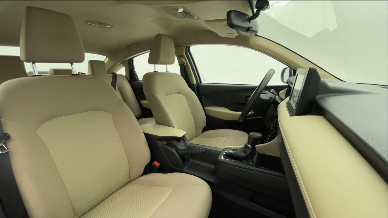 تويوتا يارس E 1.5 | بدون دفعة مقدمة | اختبار القيادة في المنزل