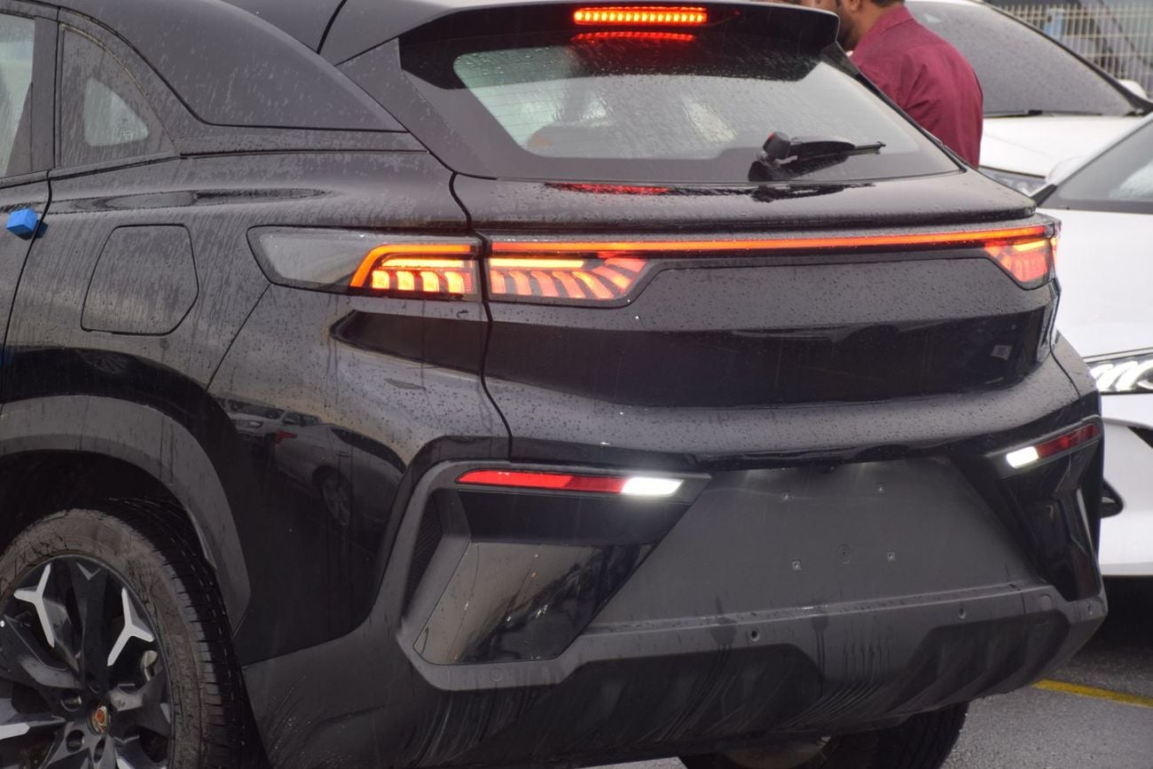 Chery EQ7 Full Electric Drive Range: 512-km