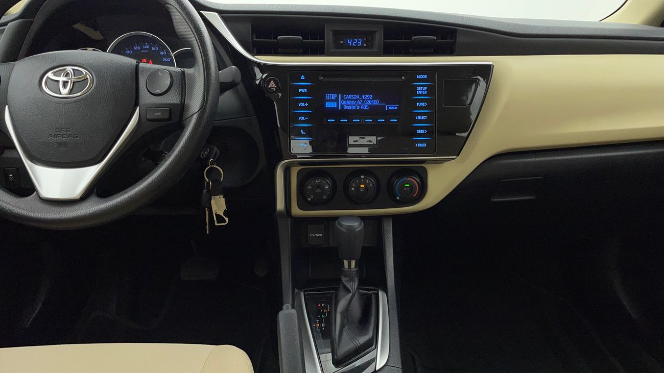 Toyota Corolla SE 1.6 | Zero Down Payment | Free Home Test Drive