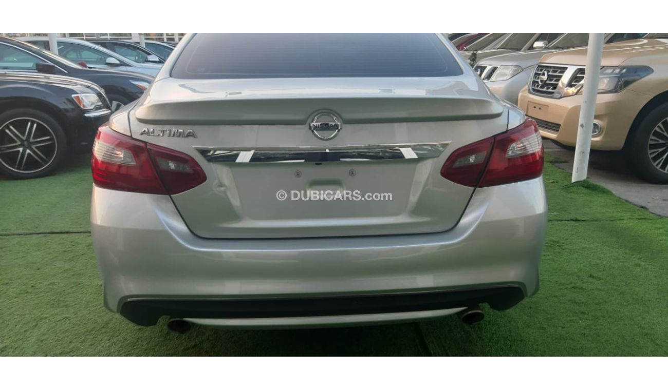 Nissan Altima Imported No. 2 cruise control wheels, screen camera, electric chair, fog light sensors, in excellent