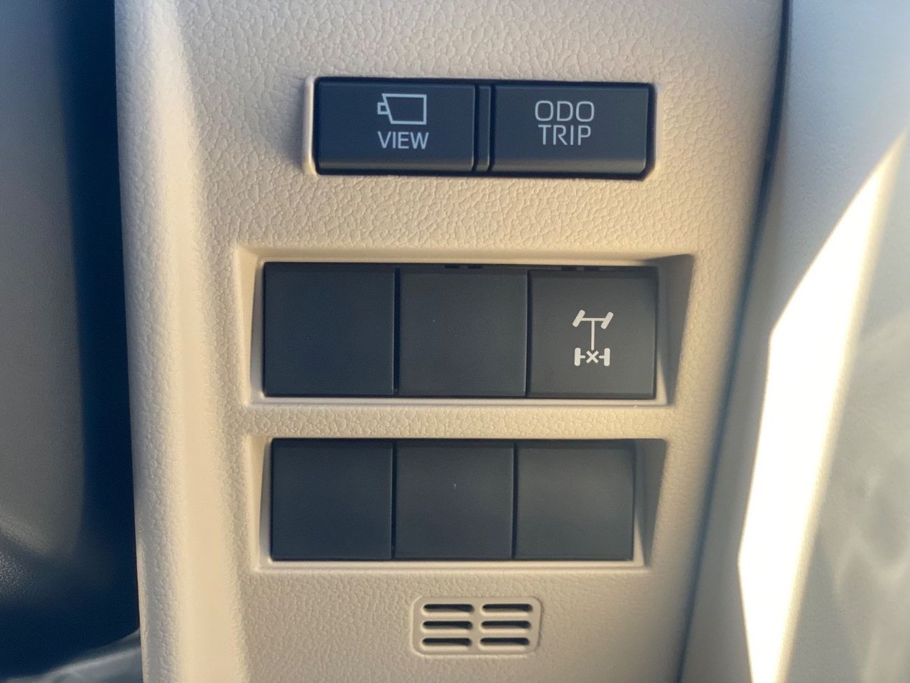 تويوتا لاند كروزر VX 3.5L