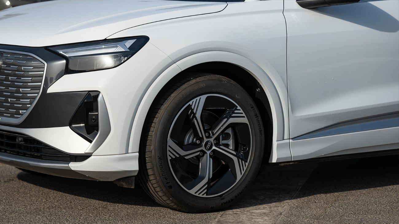 أودي Q4 إيترون 2025 | AUDI E-TRON Q4 TOP VERSION