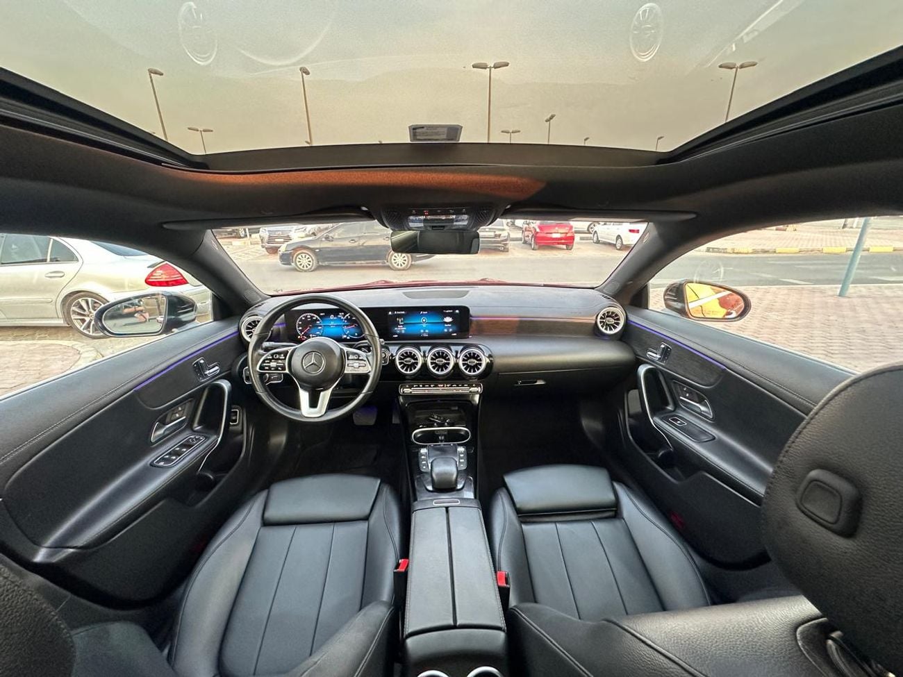 مرسيدس بنز CLA 250 PREMIUM