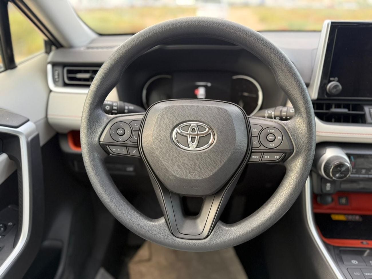 Toyota RAV4 2.5L Adventure With Rader (Saudi spec)