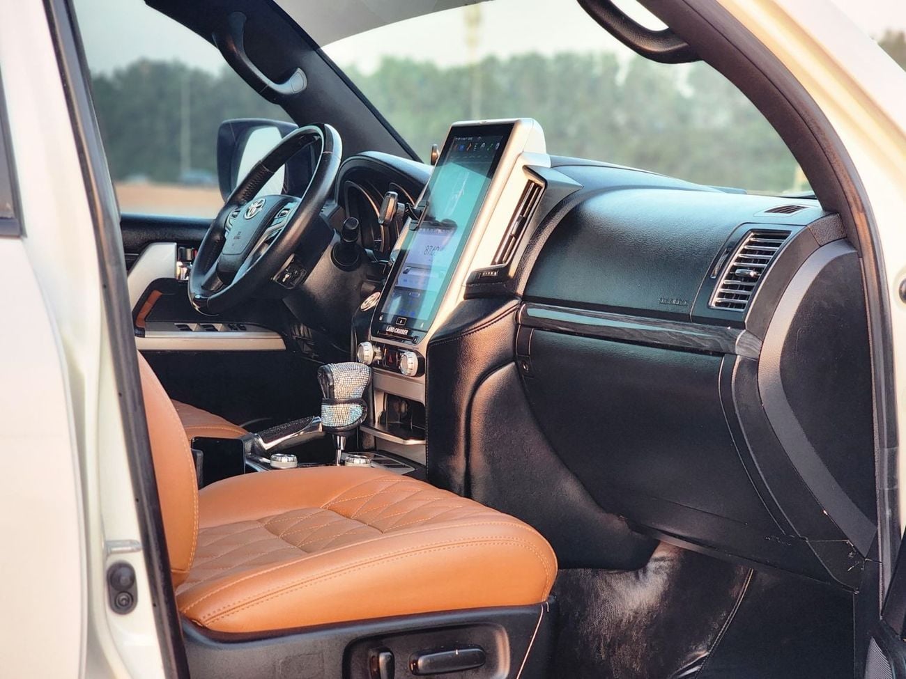 Toyota Land Cruiser VXR UPGRADE 2021