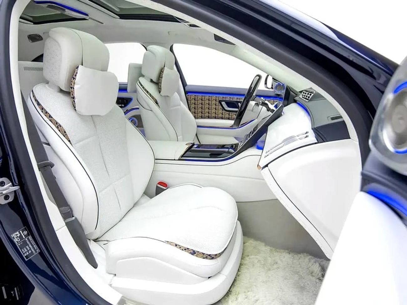 Mercedes Maybach S680 Maybach Haute Voiture