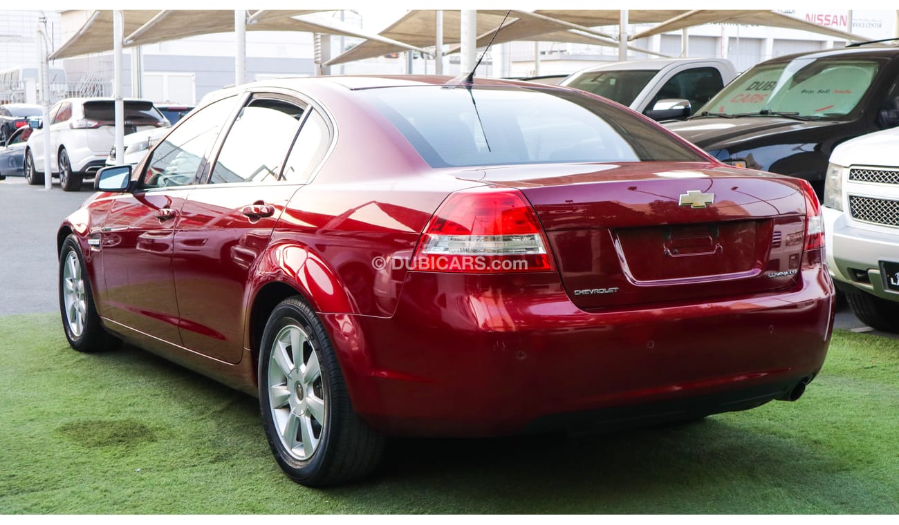 Chevrolet Lumina Gulf model 2009, red color, inside beige