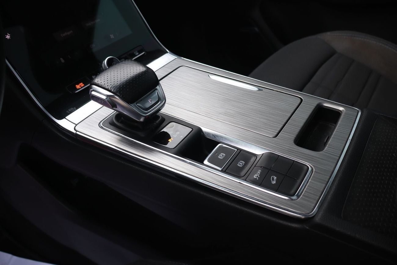 أم جي RX5 LUXURY