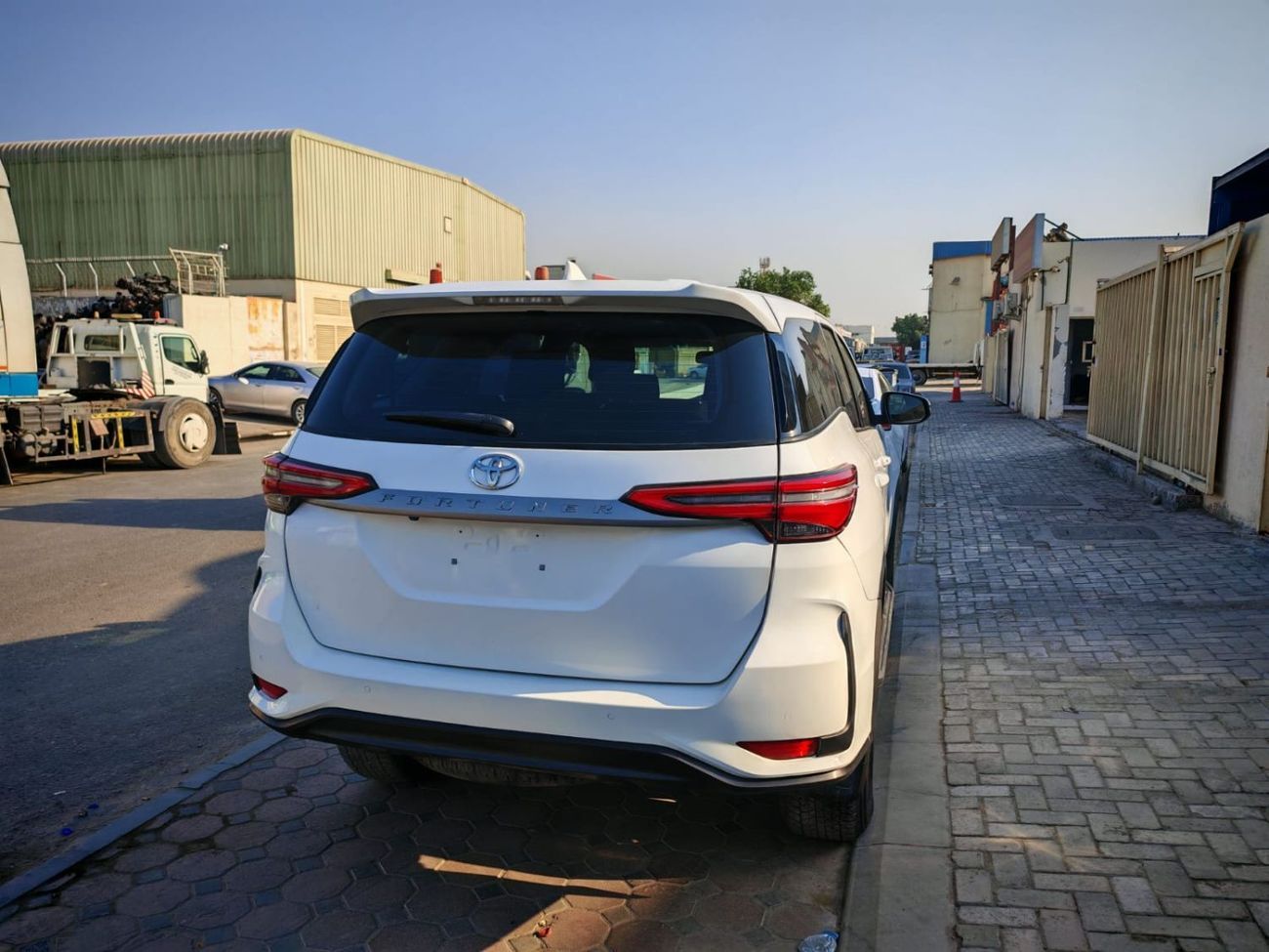 تويوتا فورتونر VX2 4X4 Diesel 2.8L