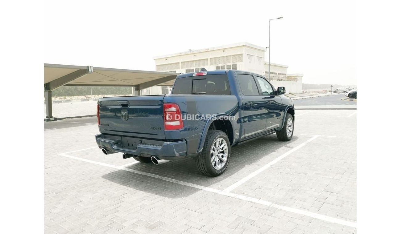 RAM 1500 Dodge RAM Laramie - 2022- Dark Blue