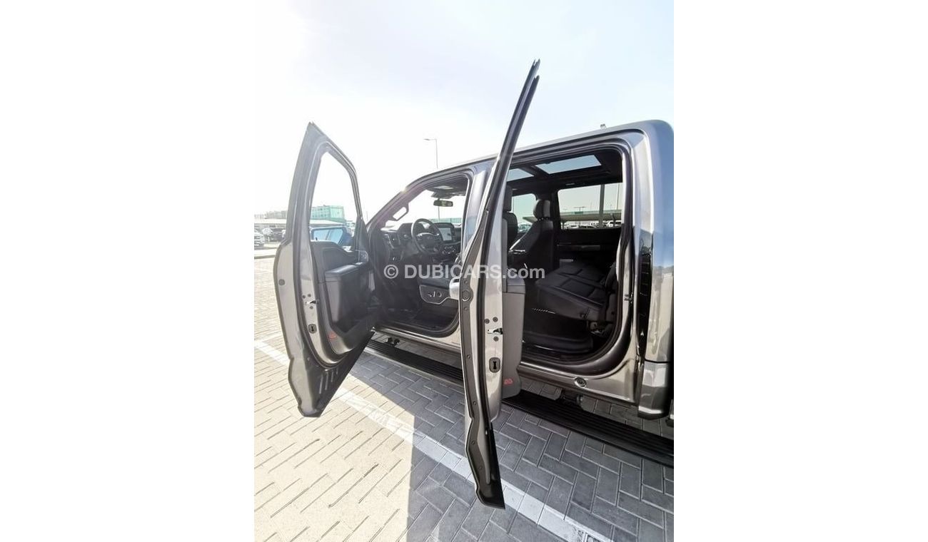 Ford F 150 Ford F-150 ( Lariat ) - 2023- Grey