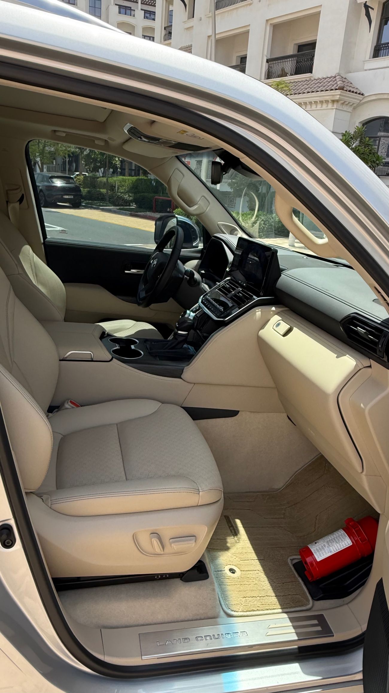 Toyota Land Cruiser VXR 3.5L